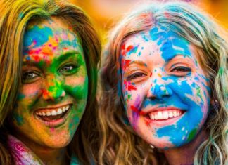Five Places In India That Will Elevate Your Holi Experience