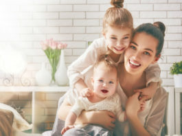 7 Things All Mothers Do!