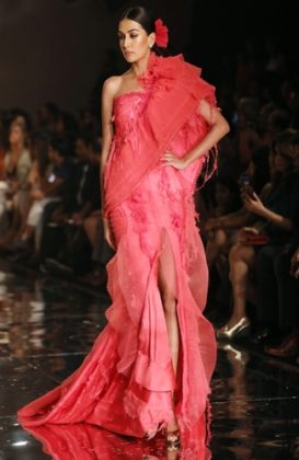 By Designer Sulakshana Monga FDCI India Couture Week 2019 (2) (1)