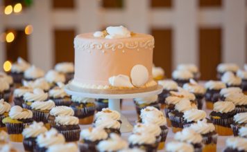 7 Insta-Worthy Wedding Cakes Cake