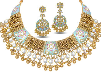 Crown Your Royalty With Om Jewellers