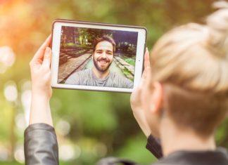 Covid-19: Tips For Long Distance Relationships