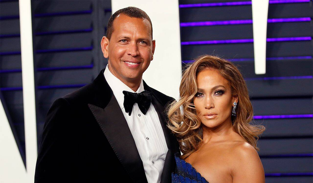 Jennifer Lopez ‘heartbroken’ due to her Postponed Wedding Plans