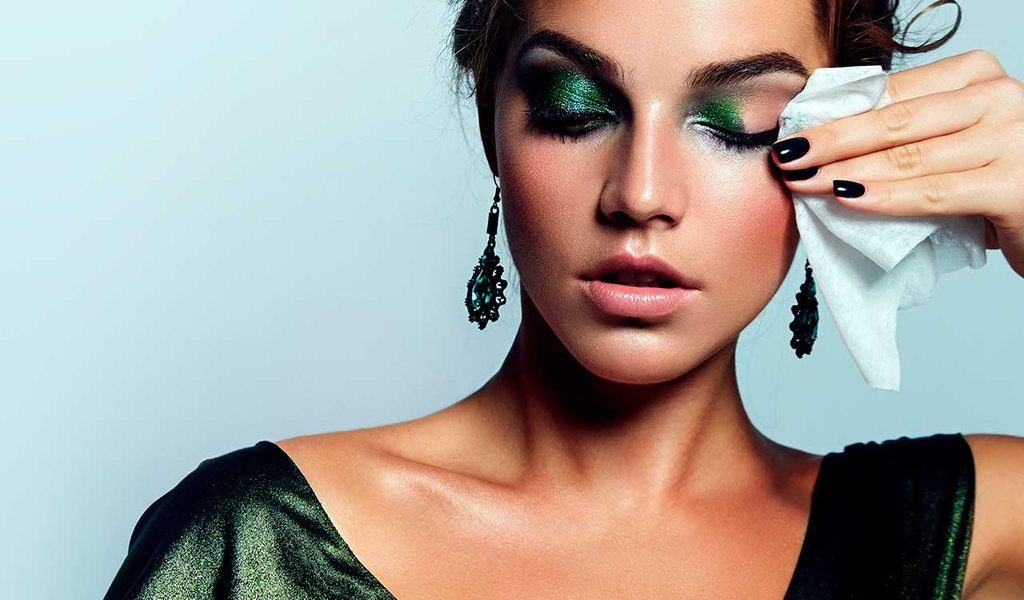 Ways to remove makeup without wipes Makeup