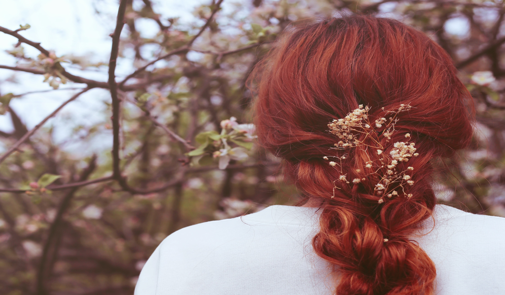 Get your hair on these cool floral hairdos