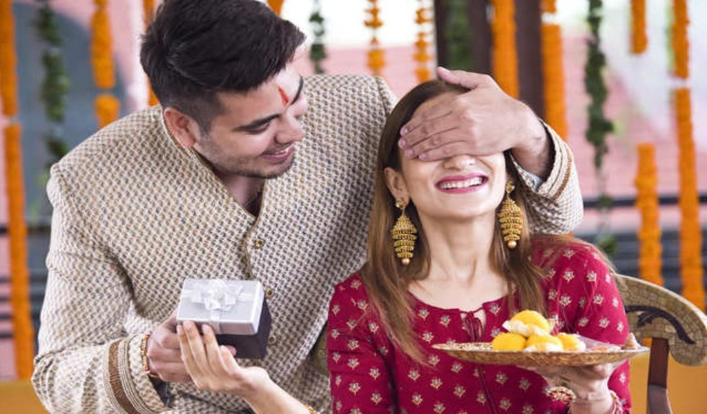 Gift Ideas for Bhai Dooj festivity Gifts for Bhai Dooj