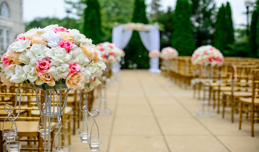 Planning an ethereal winter wedding this season Wedding Affair