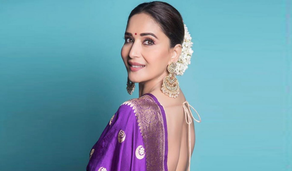 Styling Banarasi Saree to all its Glory Banarasi