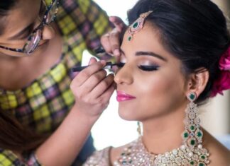 Brides must try these eyeliners eyeliners