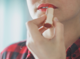 Choosing the right lipstick shade for your skin lipstick