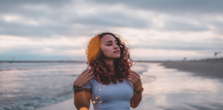 What causes bloating and how to combat it toxic