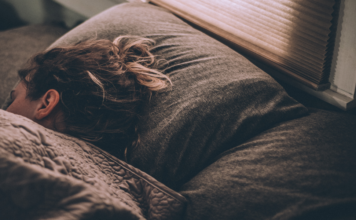 Here are some ways you are ruining your sleep sleep