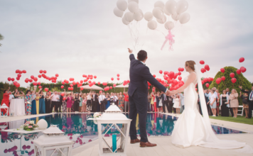 Top destination wedding trends to follow on your big day decoration