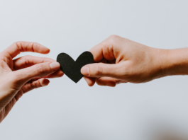 Signs your partner is in love with someone else love