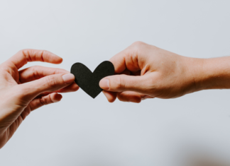 Why are healthy boundaries important in a relationship love