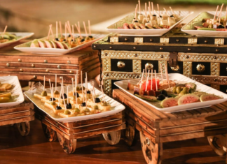 What contemporary wedding food looks like! wedding food