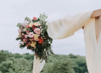 Perks of having a destination wedding