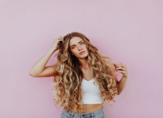Fix the frizz!! Four magical hair tips for the monsoon