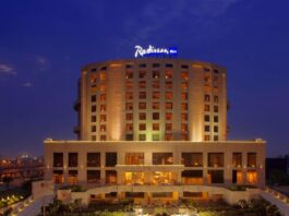 Travelling to Delhi this Holiday Season? Radisson Blu New Delhi Dwarka is the place to check in
