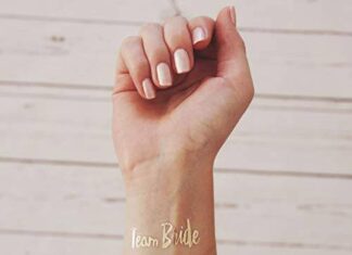 Mini trend alert: temporary tattoos for your bachelorette party