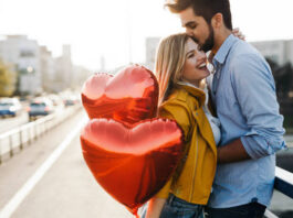 Last minute physical & digital gift ideas for couples