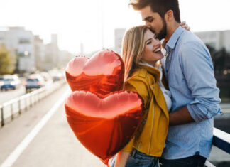 Last minute physical & digital gift ideas for couples