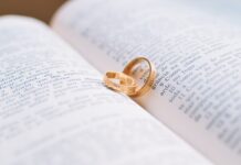 Court Marriage Styling Tips for Grooms-to-Be