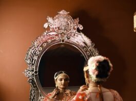 Make-Up Essentials to Include in Your Bridal Touch-Up Kit