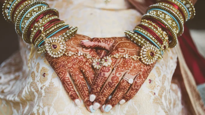 Mehndi Design Feature Image