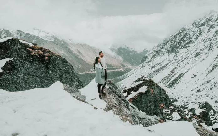 Pre-Wedding-shoot-locations-in-himalayas-wedding-affair Pre-Wedding Shoot Locations In Himalayas - Wedding Affair
