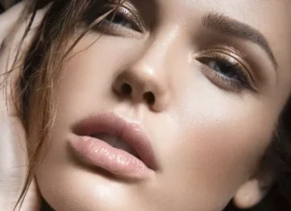 Go Voguish With The Bare Minimum Nude Makeup Look - Wedding Affair