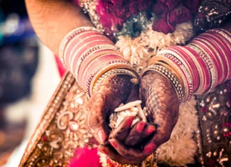 Chooda: The Elegance Of A Bride Bridal Chooda - Wedding Affair