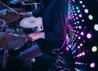 Live Wedding Bands vs. DJs: Pros and Cons for Your Indian Wedding Reception Live Wedding Bands Vs DJs - Wedding Affair