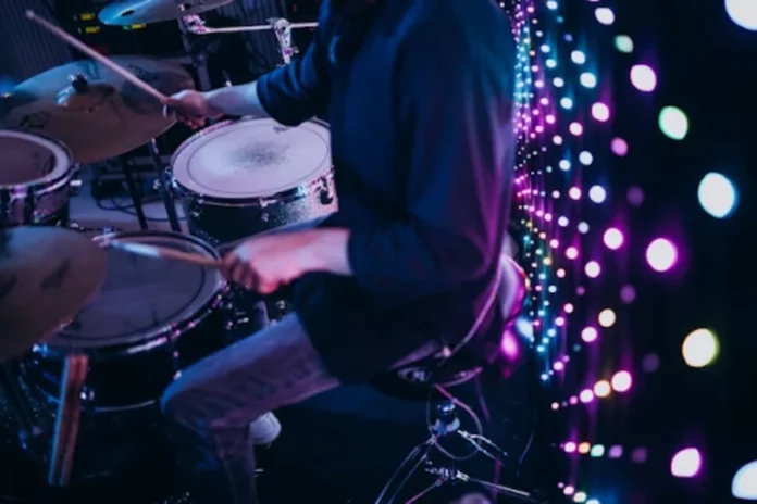 Live Wedding Bands Vs DJs - Wedding Affair