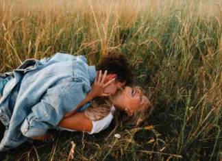 8 Crazy Places For Sexually Adventurous Couples To Have Sex Crazy Places To Have Sex - Wedding Affair