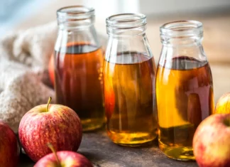 Magic Potion for Your Mane and Glow: The Benefits of Apple Cider Vinegar on Skin and Hair The Benefits Of Apple Cider Vinegar On Skin And Hair - Wedding Affair
