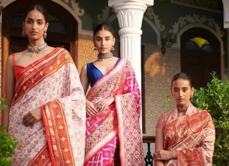 The Art of Antique Saree Draping: Vintage Glamour in Modern Weddings Art Of Antique Saree Draping - Wedding Affair
