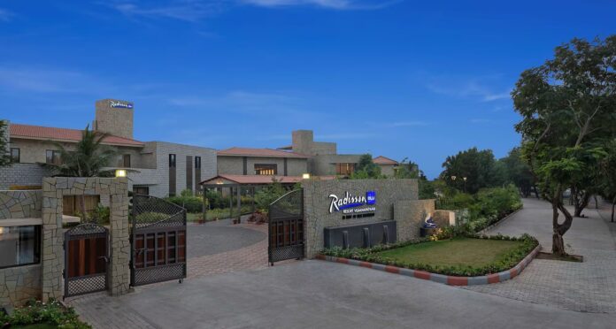 Immerse yourself in unforgettable experiences at Radisson Blu Resorts. Discover exceptional service, stylish comfort, and exciting destinations.