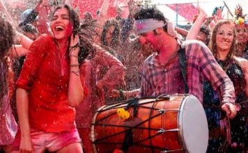Trendy Holi Party Ideas For New Couples