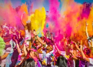 Holi Ideas for Newly Married Couple Opt for vibrant, safe, and certified organic colour for playing holi.