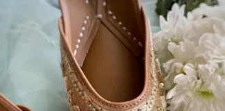 Best Brands to Buy Your Wedding Day Juttis Choosing the ideal shoe pair is crucial to completing your wedding day look.