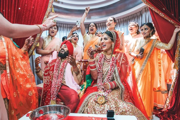 why does it happen wedding trends for 2024