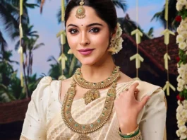 The Art of Layering from Malayali Bridal Jewellery malayali bridal jewellery