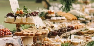 6 Wedding Food Ideas Your Guests Will Love! Wedding Food Ideas
