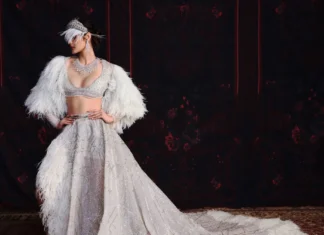 Fringes & Ruffles: Wedding Accessories Every Bride Needs Wedding Accessories