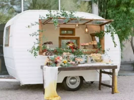 Wedding Themes with Food Trucks? Yes, Please! Wedding Themes