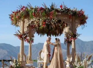 Add Traditional Decor to Your Modern Wedding! Traditional Decor