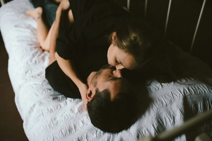 Feature (46) control of your man