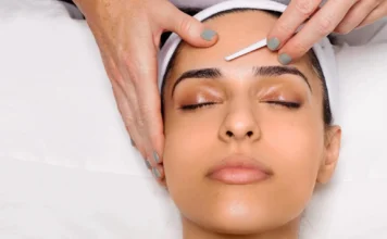 Should You Try Dermaplaning Before the Wedding? Dermaplaning