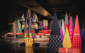 Contemporary Fashion Exposition by FDCI & India Art Fair FDCI